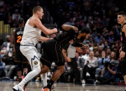 关于足坛豪强交锋，火药味十足的精彩对决的信息