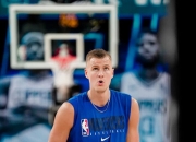 华体会在线-巴塞罗那后卫皮奎意外受伤，预计将缺席下场比赛的简单介绍