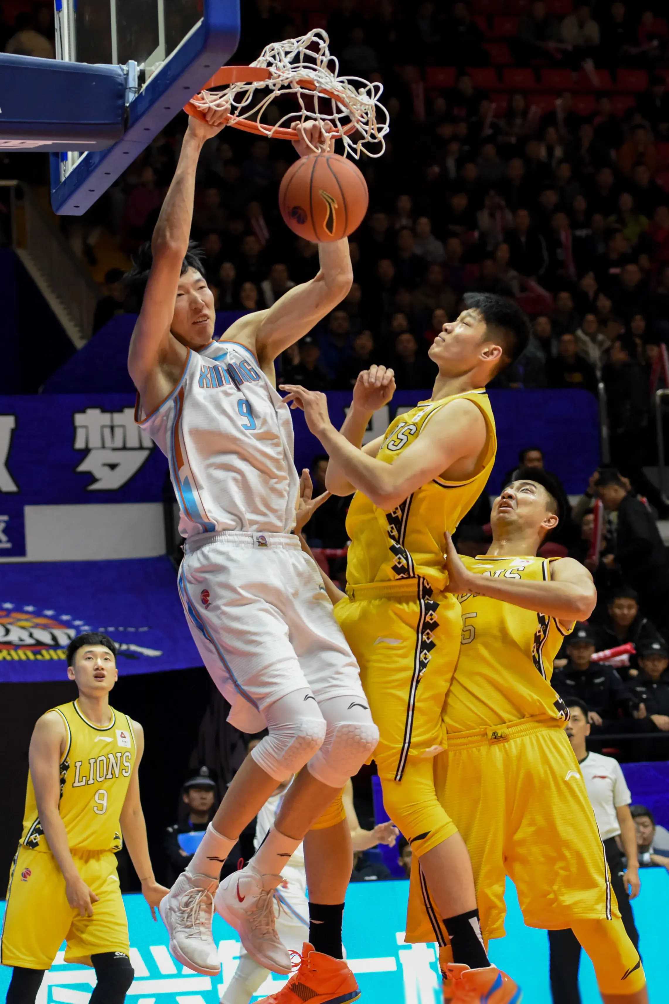 关于浙江队成为本场最大亮点，全国篮球锦标赛瞬间破防，高光操作的信息