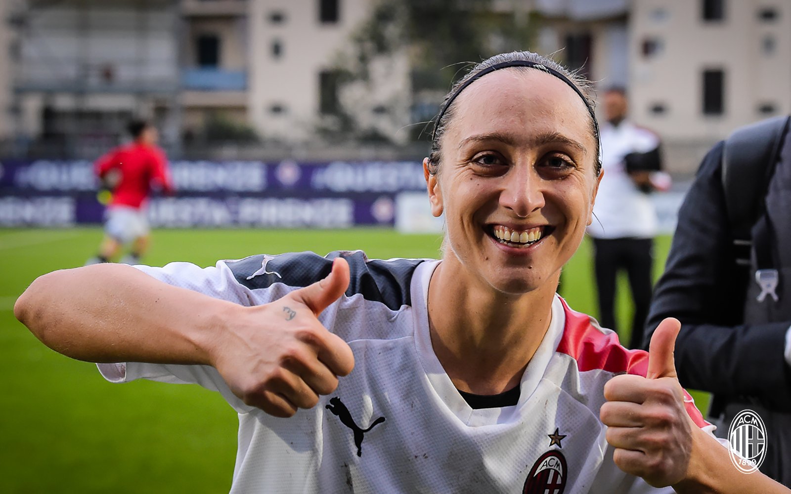 包含佛罗伦萨客场逼平，争取一分的词条