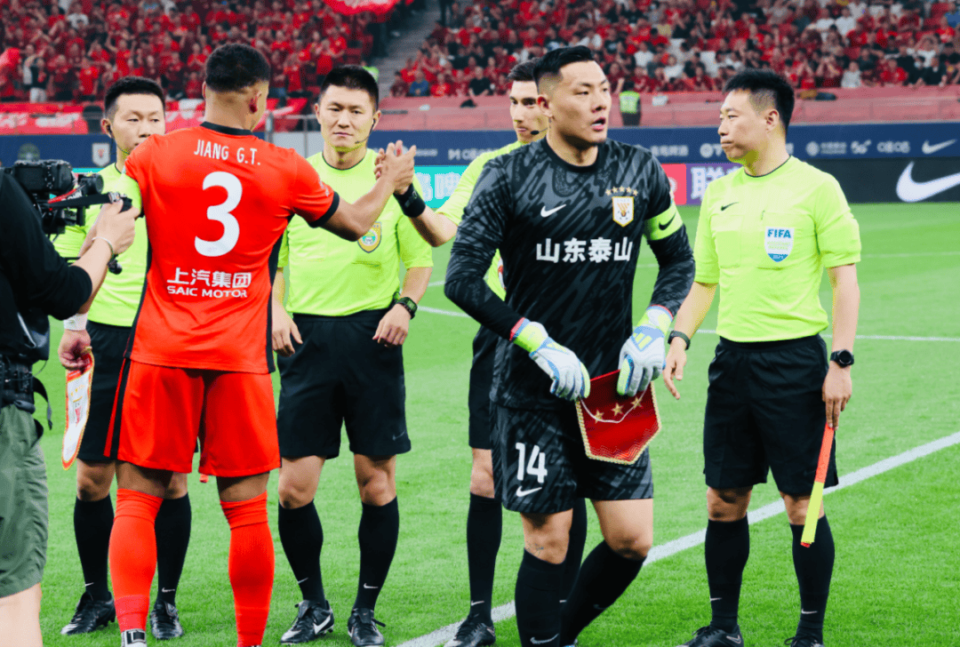 关键时刻靠队长关键进球，助球队晋级