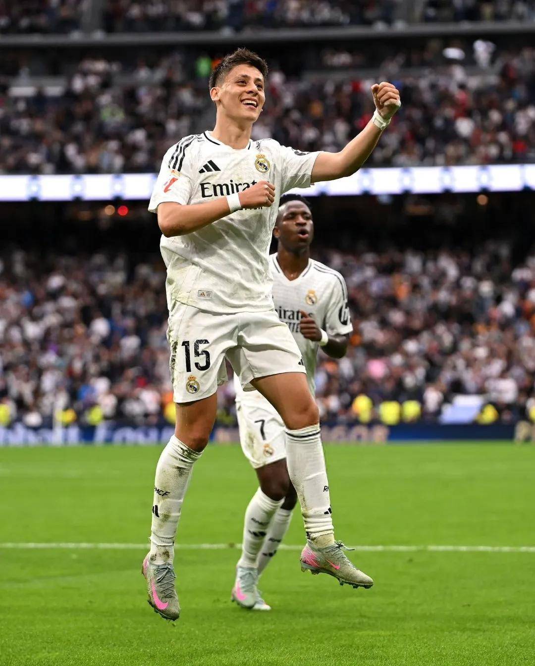 皇马客场小胜拉齐奥提前锁定西甲冠军