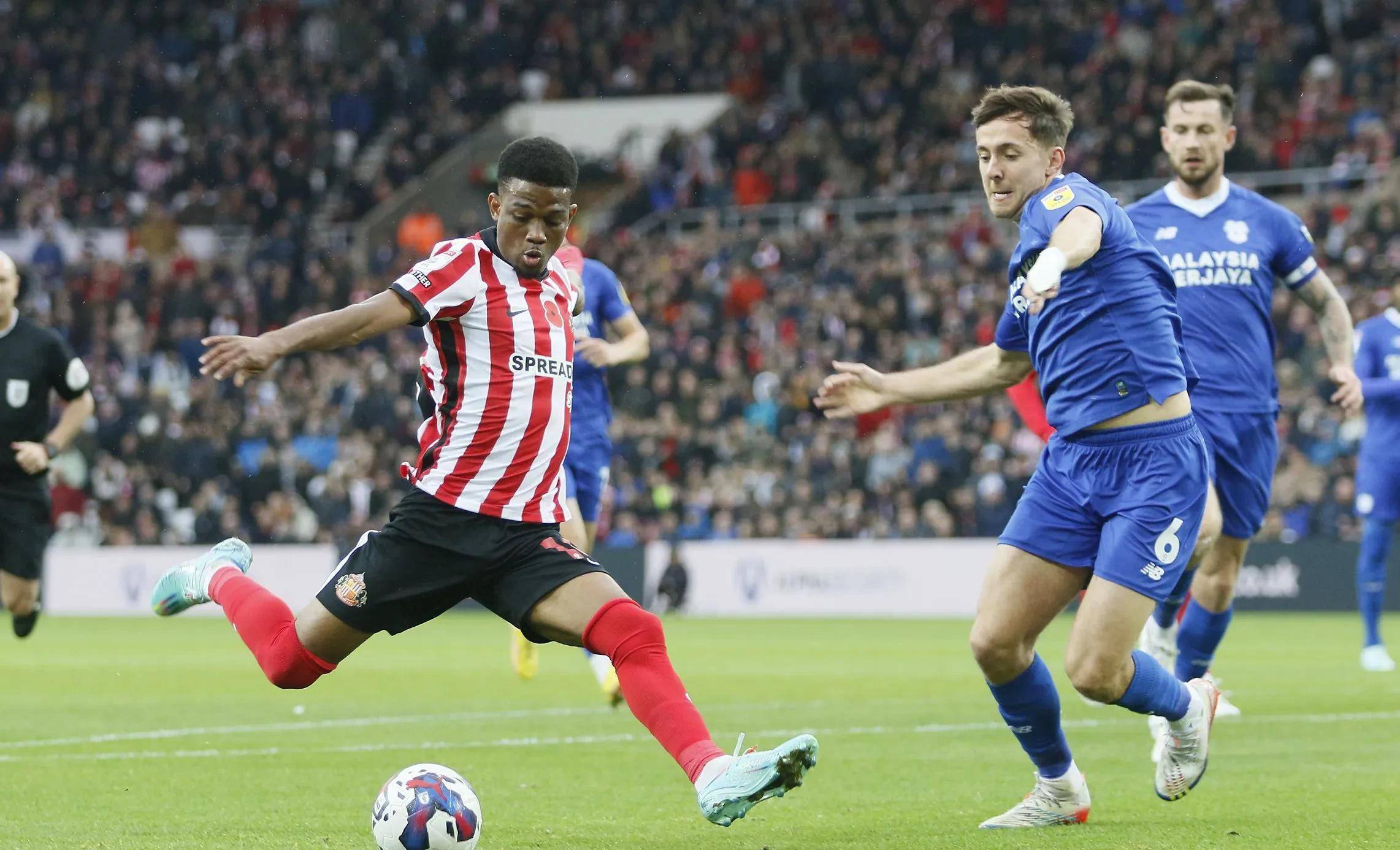 关于沃特福德客场战平伯恩利，保级压力骤增的信息