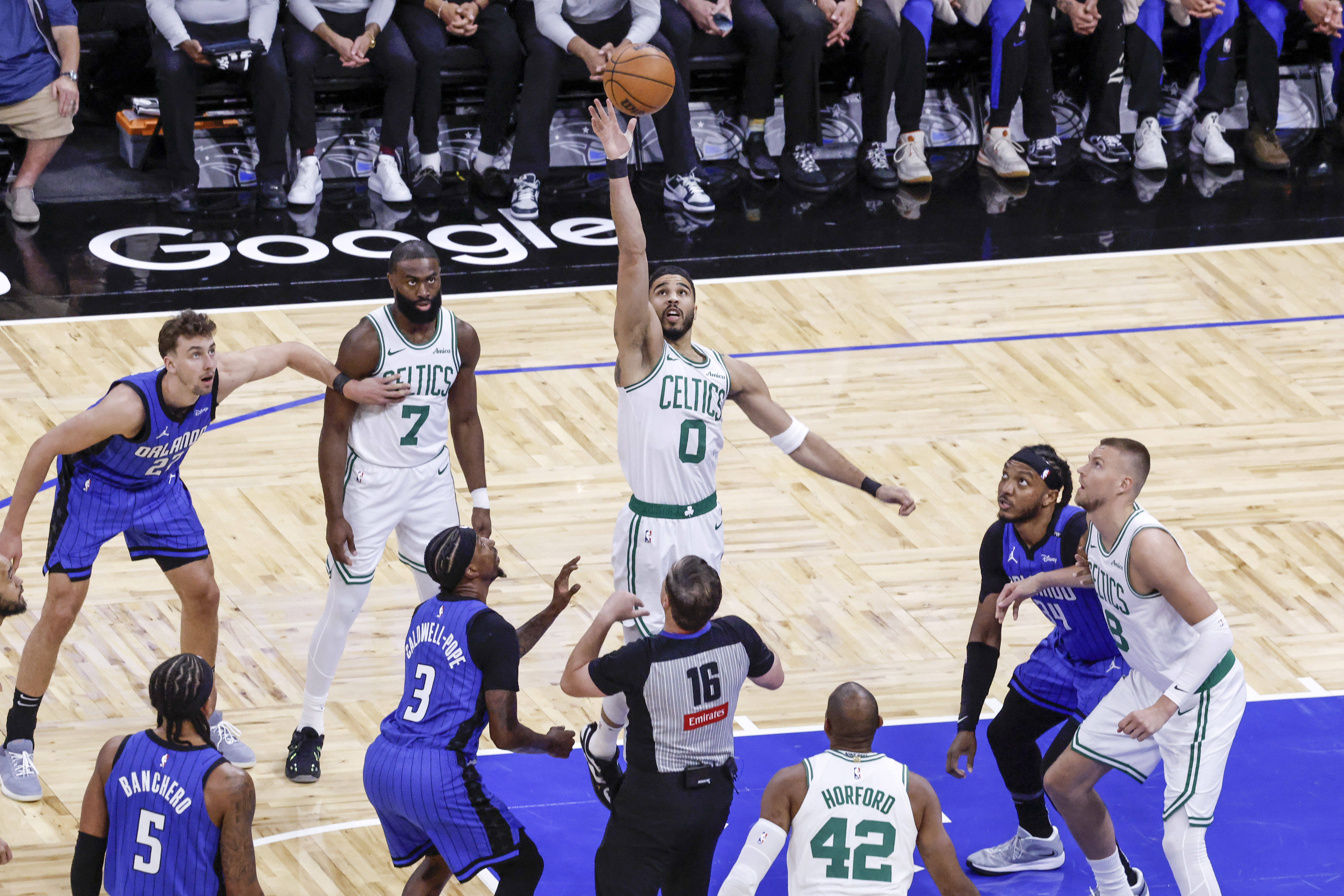 凯尔特人斩获魔术，全队信心高涨