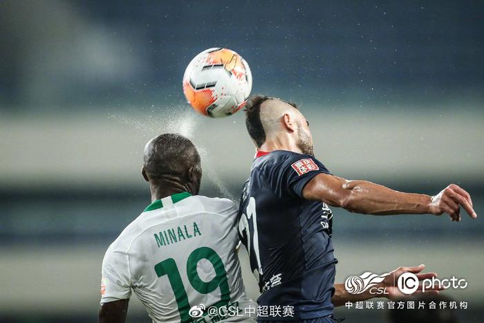 青岛黄海客场不敌山东鲁能，遭遇五连败