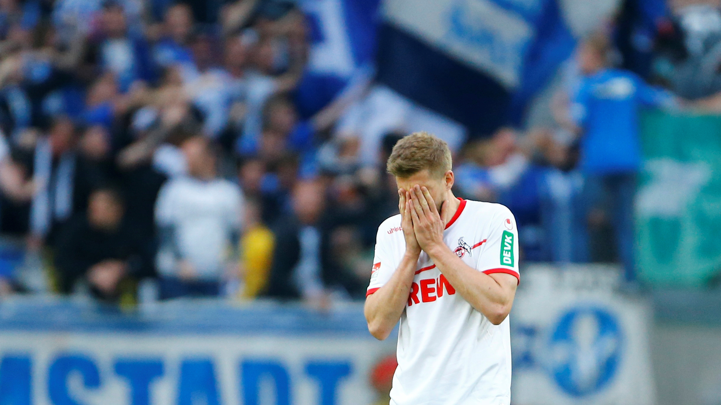 科隆主帅因言论被罚款，影响球队形象