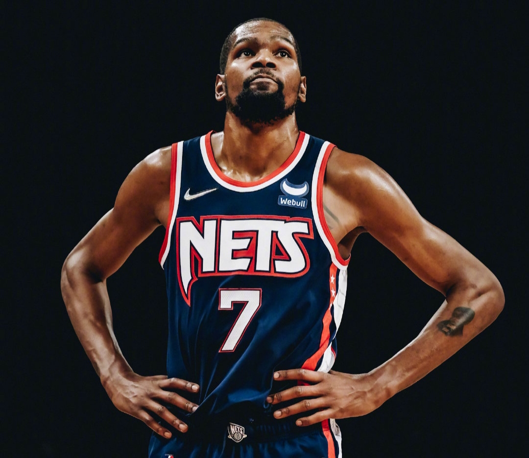 关于篮网勉强避免三连败，战绩动摇的信息