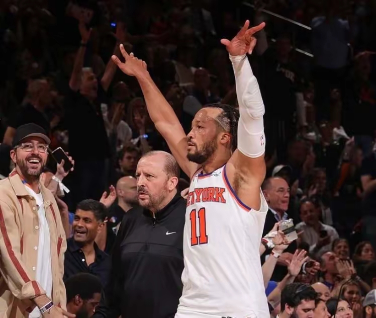 猛龙客场击败尼克斯，积累胜利