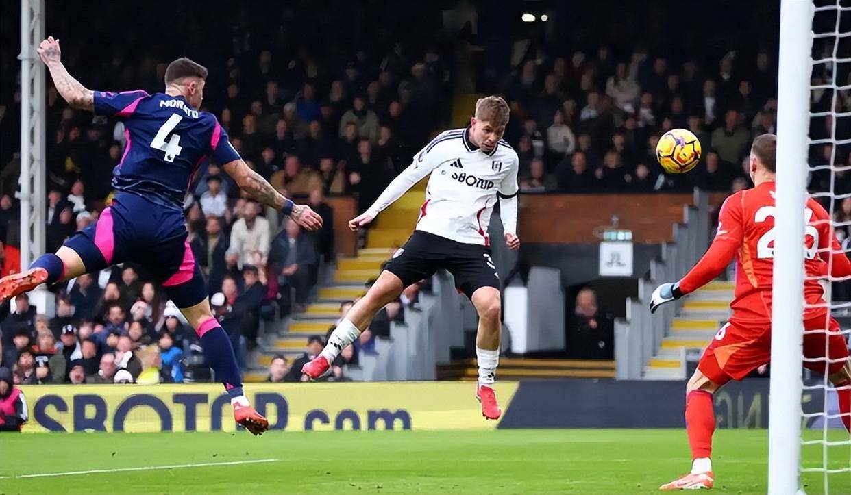 曼城大胜反超积分榜，球队成为领头羊