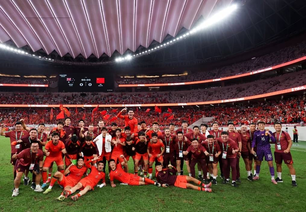 亚洲球队精彩战胜欧洲竞争者